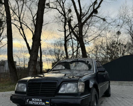 Черный Мерседес Е-Класс, объемом двигателя 2.5 л и пробегом 400 тыс. км за 1999 $, фото 7 на Automoto.ua