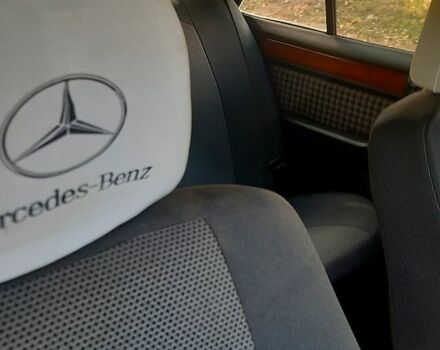 Чорний Мерседес Е-Клас, об'ємом двигуна 2.5 л та пробігом 278 тис. км за 2500 $, фото 10 на Automoto.ua