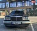 Черный Мерседес Е-Класс, объемом двигателя 2 л и пробегом 680 тыс. км за 3500 $, фото 1 на Automoto.ua