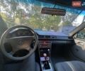 Черный Мерседес Е-Класс, объемом двигателя 2 л и пробегом 680 тыс. км за 3500 $, фото 4 на Automoto.ua