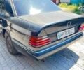 Черный Мерседес Е-Класс, объемом двигателя 3 л и пробегом 150 тыс. км за 5000 $, фото 1 на Automoto.ua