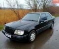 Черный Мерседес Е-Класс, объемом двигателя 2.2 л и пробегом 443 тыс. км за 2000 $, фото 1 на Automoto.ua