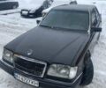 Чорний Мерседес Е-Клас, об'ємом двигуна 2.2 л та пробігом 370 тис. км за 2150 $, фото 6 на Automoto.ua