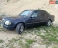 Чорний Мерседес Е-Клас, об'ємом двигуна 2.5 л та пробігом 303 тис. км за 2500 $, фото 1 на Automoto.ua