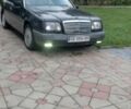 Черный Мерседес Е-Класс, объемом двигателя 2.2 л и пробегом 355 тыс. км за 2900 $, фото 1 на Automoto.ua