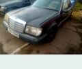 Чорний Мерседес Е-Клас, об'ємом двигуна 2 л та пробігом 235 тис. км за 650 $, фото 1 на Automoto.ua