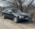 Чорний Мерседес Е-Клас, об'ємом двигуна 2.2 л та пробігом 508 тис. км за 1905 $, фото 1 на Automoto.ua