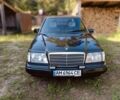 Чорний Мерседес Е-Клас, об'ємом двигуна 2 л та пробігом 421 тис. км за 3500 $, фото 1 на Automoto.ua