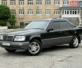 Чорний Мерседес Е-Клас, об'ємом двигуна 2.5 л та пробігом 306 тис. км за 7200 $, фото 1 на Automoto.ua