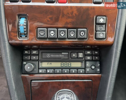 Черный Мерседес Е-Класс, объемом двигателя 0 л и пробегом 106 тыс. км за 77000 $, фото 15 на Automoto.ua