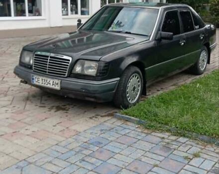 Черный Мерседес Е-Класс, объемом двигателя 2.2 л и пробегом 355 тыс. км за 2900 $, фото 8 на Automoto.ua