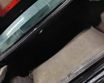 Чорний Мерседес Е-Клас, об'ємом двигуна 2.5 л та пробігом 447 тис. км за 2200 $, фото 13 на Automoto.ua