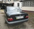 Чорний Мерседес Е-Клас, об'ємом двигуна 2.2 л та пробігом 340 тис. км за 1600 $, фото 1 на Automoto.ua