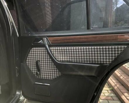 Черный Мерседес Е-Класс, объемом двигателя 2.2 л и пробегом 430 тыс. км за 3450 $, фото 33 на Automoto.ua