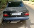 Черный Мерседес Е-Класс, объемом двигателя 3 л и пробегом 889 тыс. км за 2500 $, фото 2 на Automoto.ua