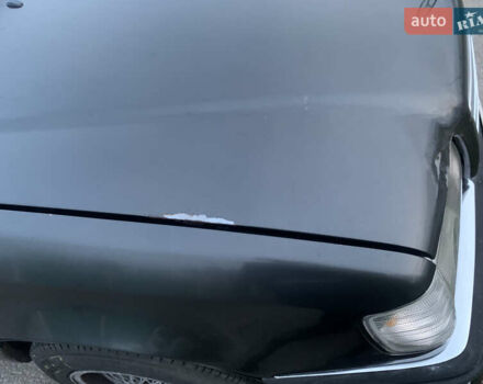 Черный Мерседес Е-Класс, объемом двигателя 2.2 л и пробегом 630 тыс. км за 2700 $, фото 23 на Automoto.ua