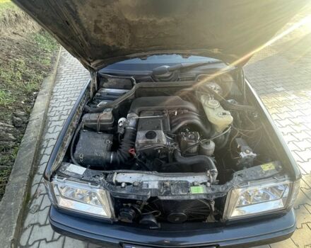 Черный Мерседес Е-Класс, объемом двигателя 2.5 л и пробегом 2 тыс. км за 4500 $, фото 11 на Automoto.ua