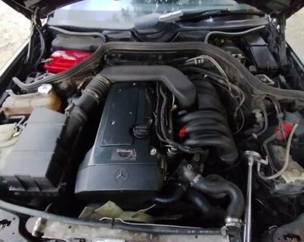 Черный Мерседес Е-Класс, объемом двигателя 2.8 л и пробегом 358 тыс. км за 4200 $, фото 3 на Automoto.ua