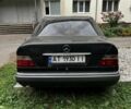Чорний Мерседес Е-Клас, об'ємом двигуна 2 л та пробігом 350 тис. км за 2999 $, фото 6 на Automoto.ua