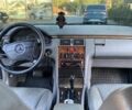 Чорний Мерседес Е-Клас, об'ємом двигуна 2.2 л та пробігом 425 тис. км за 2700 $, фото 6 на Automoto.ua