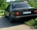 Черный Мерседес Е-Класс, объемом двигателя 3.2 л и пробегом 550 тыс. км за 3000 $, фото 3 на Automoto.ua