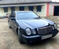 Черный Мерседес Е-Класс, объемом двигателя 2 л и пробегом 295 тыс. км за 3000 $, фото 1 на Automoto.ua