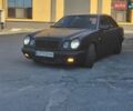 Чорний Мерседес Е-Клас, об'ємом двигуна 2.3 л та пробігом 400 тис. км за 2200 $, фото 1 на Automoto.ua