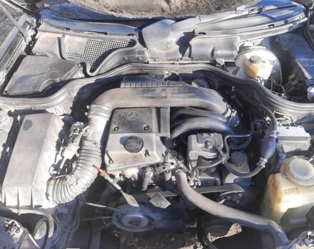 Черный Мерседес Е-Класс, объемом двигателя 0 л и пробегом 280 тыс. км за 1600 $, фото 8 на Automoto.ua