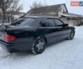 Черный Мерседес Е-Класс, объемом двигателя 2 л и пробегом 340 тыс. км за 3500 $, фото 9 на Automoto.ua