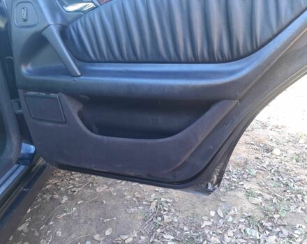 Черный Мерседес Е-Класс, объемом двигателя 0 л и пробегом 280 тыс. км за 1600 $, фото 12 на Automoto.ua