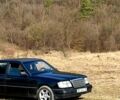 Чорний Мерседес Е-Клас, об'ємом двигуна 2.2 л та пробігом 369 тис. км за 350 $, фото 1 на Automoto.ua