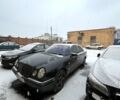 Черный Мерседес Е-Класс, объемом двигателя 4.2 л и пробегом 400 тыс. км за 2400 $, фото 1 на Automoto.ua