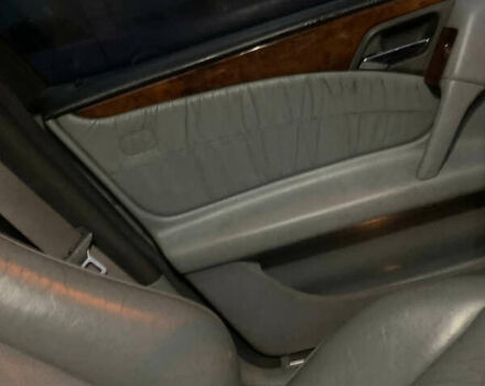 Черный Мерседес Е-Класс, объемом двигателя 2.3 л и пробегом 505 тыс. км за 3350 $, фото 10 на Automoto.ua