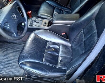 Черный Мерседес Е-Класс, объемом двигателя 2.8 л и пробегом 537 тыс. км за 3400 $, фото 3 на Automoto.ua