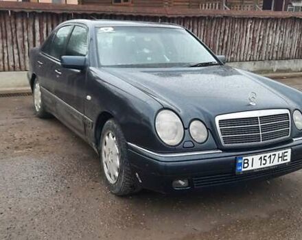 Чорний Мерседес Е-Клас, об'ємом двигуна 3 л та пробігом 401 тис. км за 5500 $, фото 1 на Automoto.ua