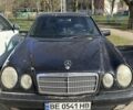 Черный Мерседес Е-Класс, объемом двигателя 2.2 л и пробегом 402 тыс. км за 2700 $, фото 1 на Automoto.ua