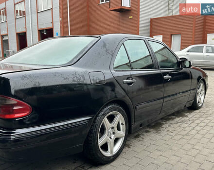 Чорний Мерседес Е-Клас, об'ємом двигуна 2 л та пробігом 528 тис. км за 5000 $, фото 14 на Automoto.ua