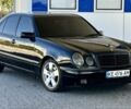 Черный Мерседес Е-Класс, объемом двигателя 2.8 л и пробегом 350 тыс. км за 3500 $, фото 7 на Automoto.ua