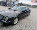 Черный Мерседес Е-Класс, объемом двигателя 3.2 л и пробегом 300 тыс. км за 4700 $, фото 1 на Automoto.ua