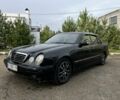 Черный Мерседес Е-Класс, объемом двигателя 2.7 л и пробегом 300 тыс. км за 3750 $, фото 1 на Automoto.ua