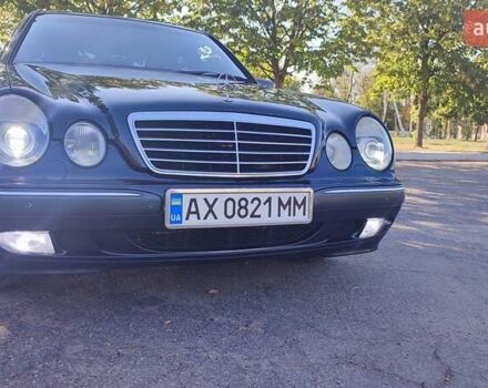 Черный Мерседес Е-Класс, объемом двигателя 3.2 л и пробегом 450 тыс. км за 4999 $, фото 4 на Automoto.ua