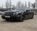 Черный Мерседес Е-Класс, объемом двигателя 5.5 л и пробегом 500 тыс. км за 20000 $, фото 5 на Automoto.ua