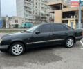 Черный Мерседес Е-Класс, объемом двигателя 3.2 л и пробегом 372 тыс. км за 4500 $, фото 2 на Automoto.ua