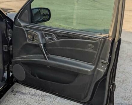 Черный Мерседес Е-Класс, объемом двигателя 5.5 л и пробегом 500 тыс. км за 20000 $, фото 16 на Automoto.ua