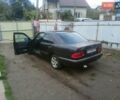 Мерседес Е-Класс 1998 в Черновцах на Automoto.ua Черный Мерседес Е-Класс, объемом двигателя 1.99 л и пробегом 301 тыс. км за 2000 $, фото 5 на Automoto.ua