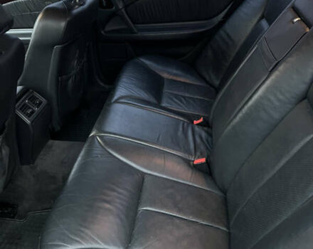 Черный Мерседес Е-Класс, объемом двигателя 3.2 л и пробегом 372 тыс. км за 4500 $, фото 38 на Automoto.ua