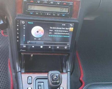 Черный Мерседес Е-Класс, объемом двигателя 3.2 л и пробегом 450 тыс. км за 4999 $, фото 9 на Automoto.ua