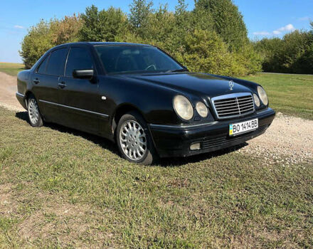 Чорний Мерседес Е-Клас, об'ємом двигуна 3 л та пробігом 560 тис. км за 3500 $, фото 6 на Automoto.ua