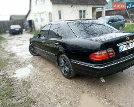 Черный Мерседес Е-Класс, объемом двигателя 2 л и пробегом 280 тыс. км за 2899 $, фото 2 на Automoto.ua