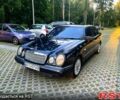 Черный Мерседес Е-Класс, объемом двигателя 2.8 л и пробегом 300 тыс. км за 2500 $, фото 1 на Automoto.ua